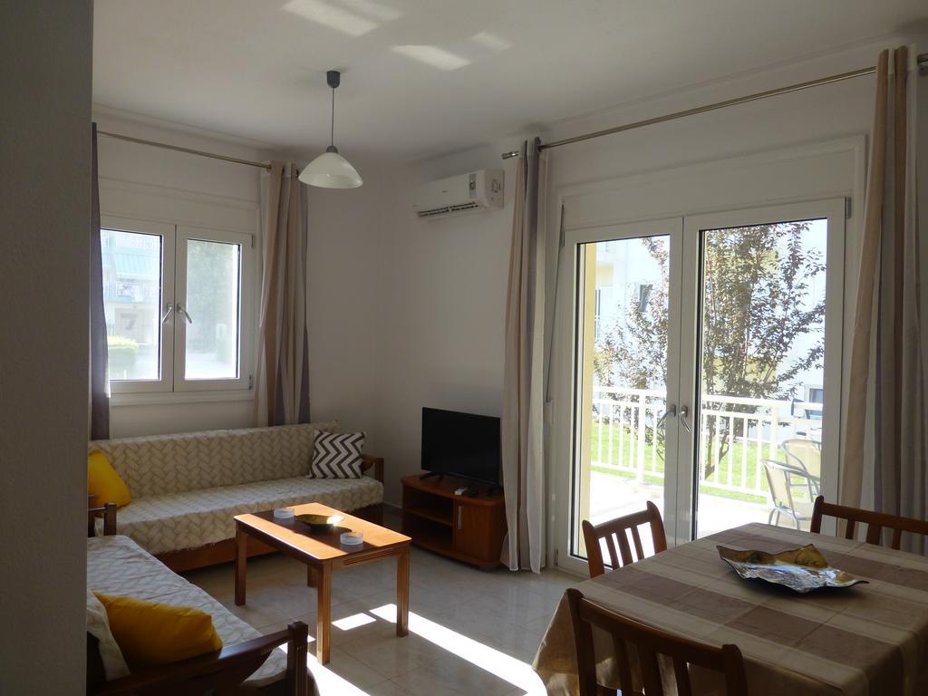 פסאקודיה Pavloudis Apartments מראה חיצוני תמונה